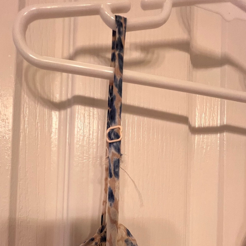 Karlie Rhea Blue & Cream Snake Print Smocked Ruffle Mini Dress, Size M - Picture 4 of 9